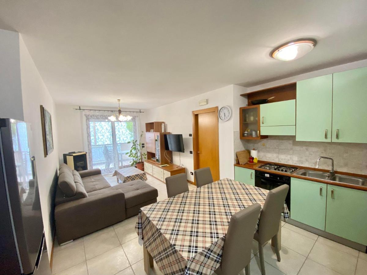 My House Appartement Riva del Garda Buitenkant foto